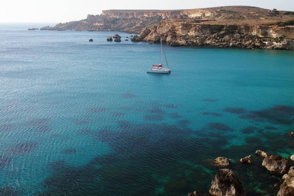 Golden Bay (Maltese: Il-Mixquqa)